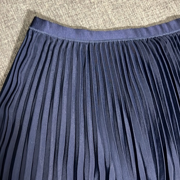 Polo Ralph Lauren Blue Pleated Skirt Size L - Picture 4 of 10